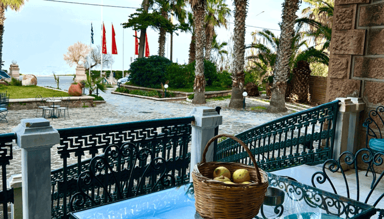 4* Loriet Hotel - Βαρειά, Λέσβος