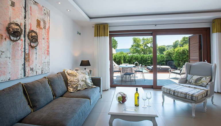 5* Avaton Luxury Beach Resort Relais & Chateaux