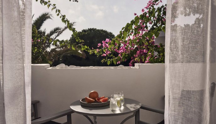 4* Dionysos Sea Side Resort - Μυλοπότας, Ίος