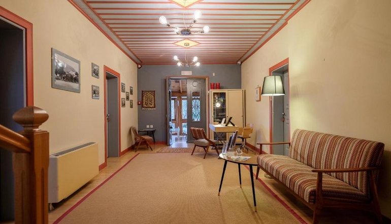 4* Ξενώνας Κυριακή & Αμφίκλεια Suites - Αμφίκλεια, Παρνασσός