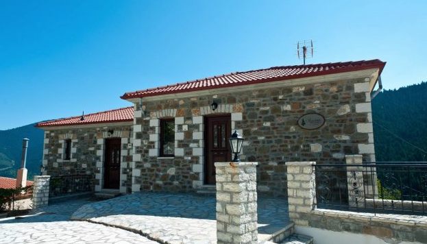 Ξενώνας Αγραία - Βουτύρο, Καρπενήσι