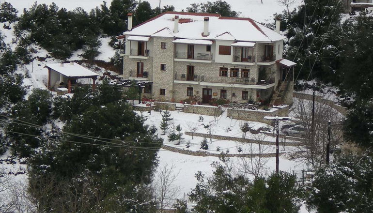 Παραδοσιακός Ξενώνας Μαρούσιω