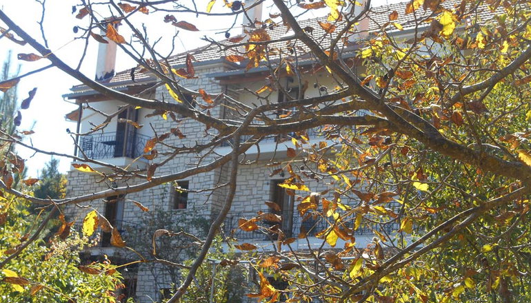 Παραδοσιακός Ξενώνας Μαρούσιω