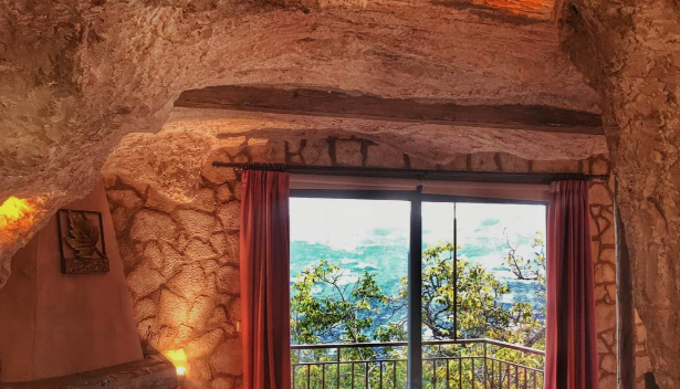 Ξενώνας Ανεμόεσσα