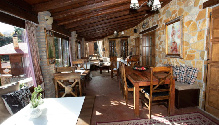 4* Αρχοντικό Φιαμέγκου