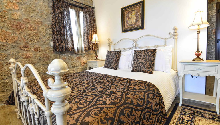 Τρικάλων Μούσες Art Suites - Τρίκαλα Κορινθίας