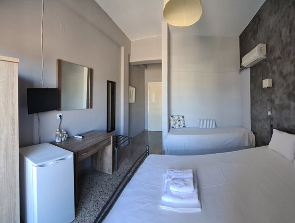Θάλασσα Hotel