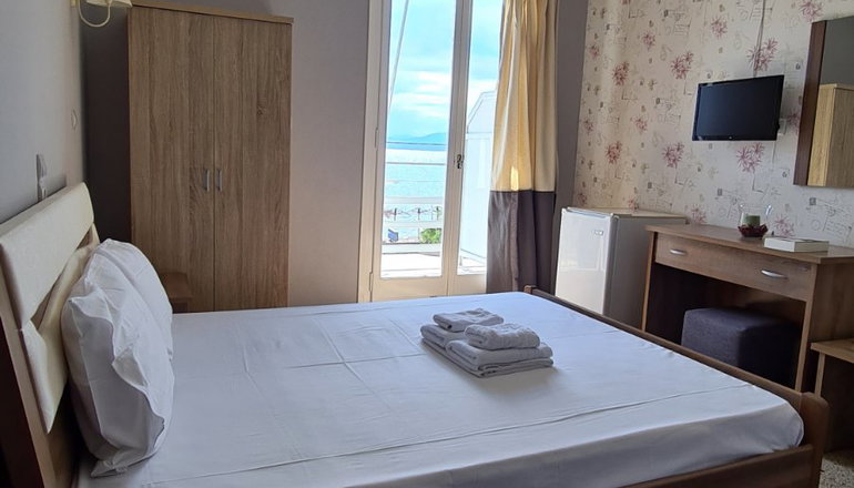 Θάλασσα Hotel