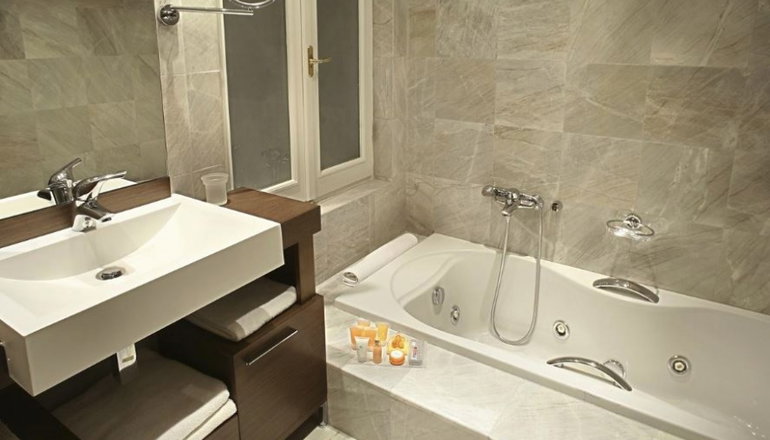 4* Domotel Arni
