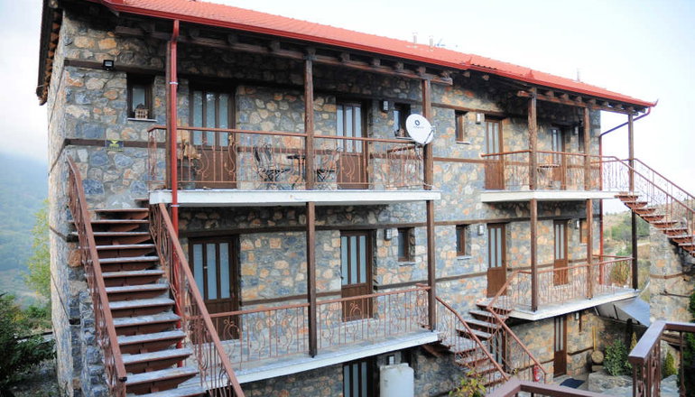 Ξενώνας Lilium Inn
