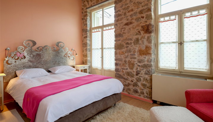 4* Ξενώνας Κυριακή & Αμφίκλεια Suites - Αμφίκλεια, Παρνασσός