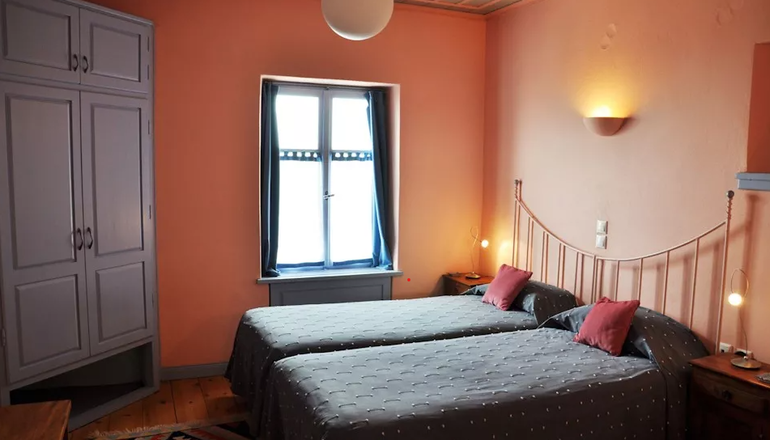 4* Ξενώνας Κυριακή & Αμφίκλεια Suites - Αμφίκλεια, Παρνασσός