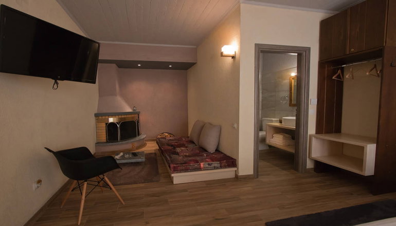 Livadi Suites