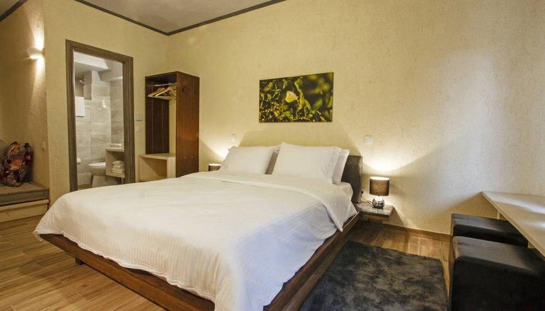 Livadi Suites