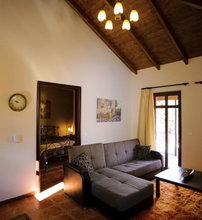 Ορεάδες Suites