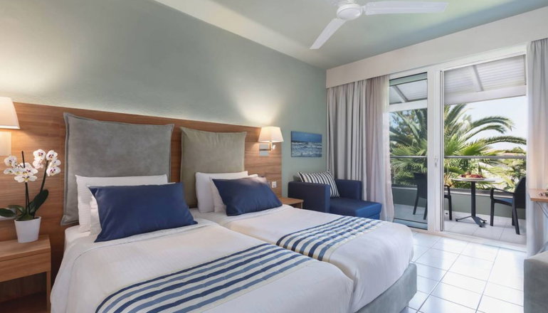 4* Acharavi Beach Hotel