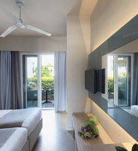 4* Acharavi Beach Hotel