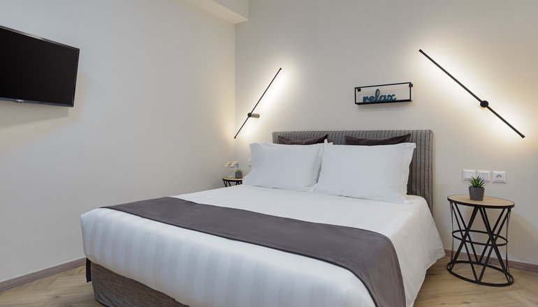 Acropolis Premium Residence by Bill & John Apartments