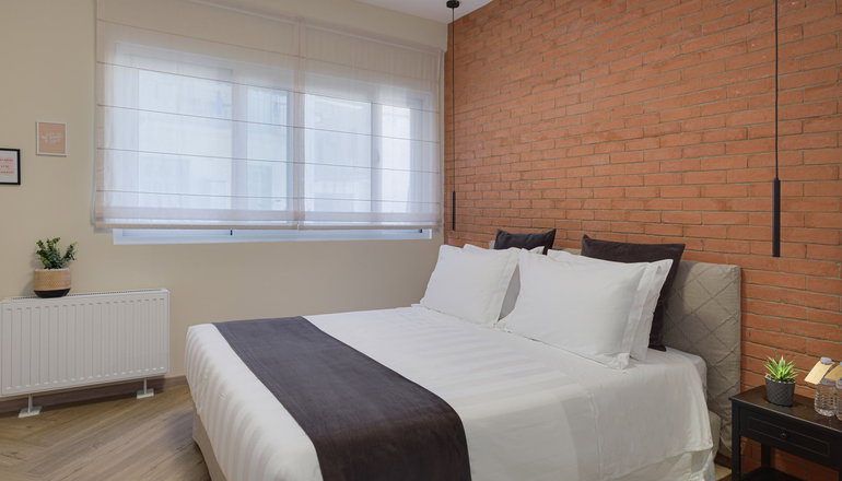 Acropolis Premium Residence by Bill & John Apartments
