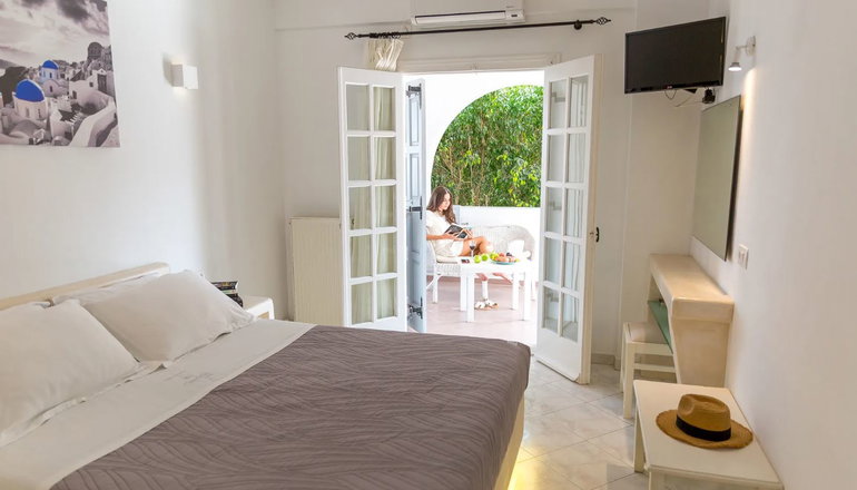 Acrothea Suites & Villas