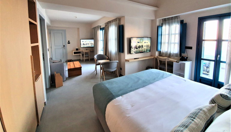 5* Aeifos Boutique Hotel