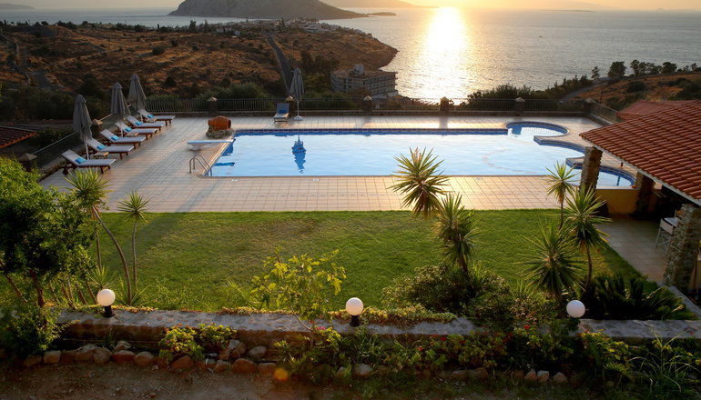 Aelia & Melitta Villas