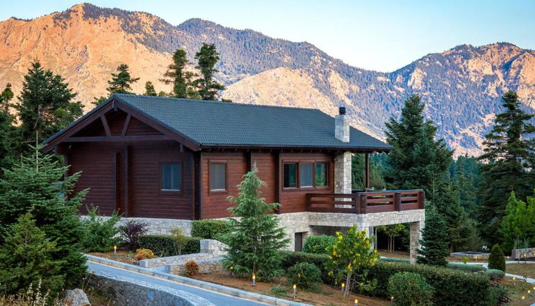 Aelia Parnassus Chalet