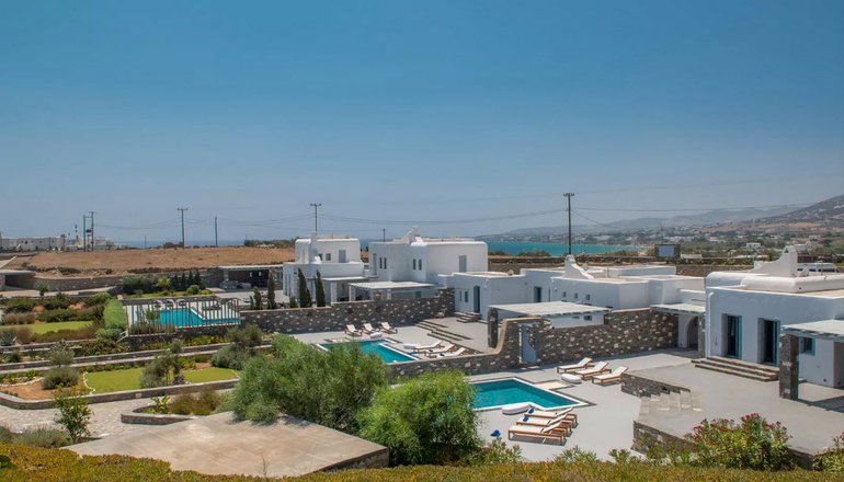 Aelia Paros Villas