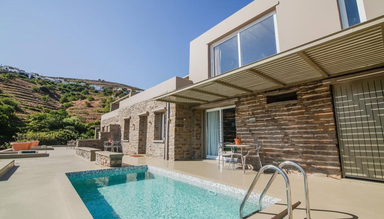 4* Aeolis Tinos Suites