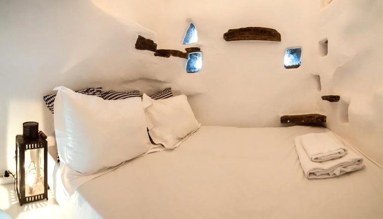 4* Aeolis Tinos Suites