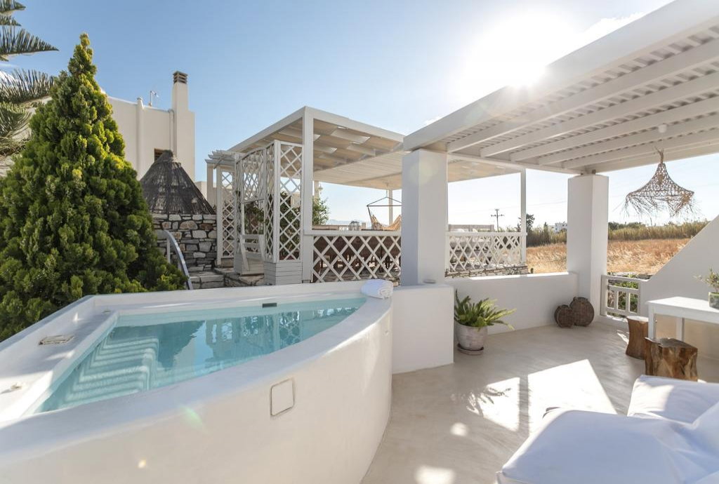 Aeolos Villas Sustainable Living - Αγγίδια, Νάξος