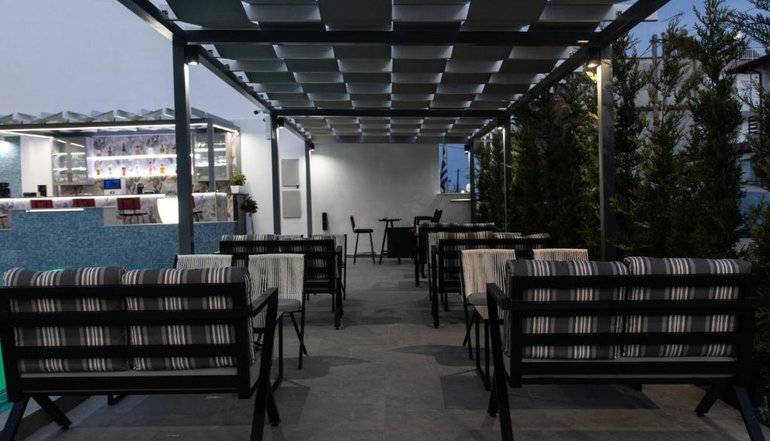 Aeonian Luxury Suites