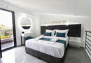 Aeonian Luxury Suites