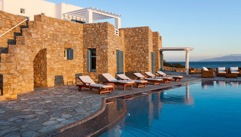 5* AGL Luxury Villas