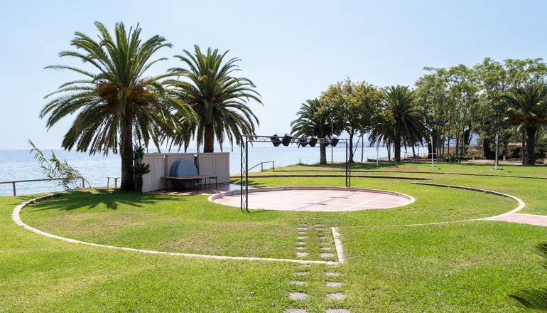 4* Long Beach Resort Hotel - Αίγιο