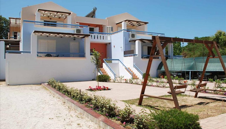 Aithrio Hotel