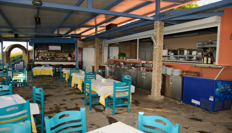 Aithrio Hotel