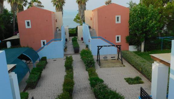 Aithrio Hotel
