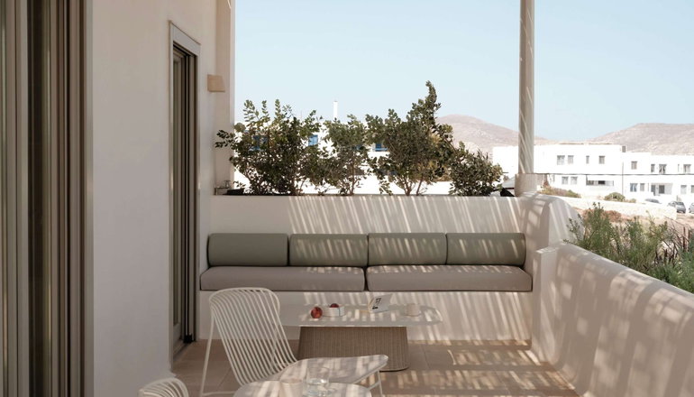 Akria Seaside Suites - Νάουσα, Πάρος