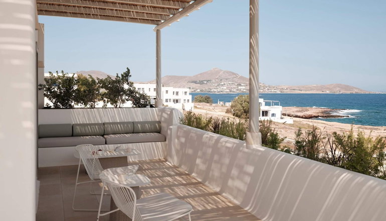Akria Seaside Suites - Νάουσα, Πάρος
