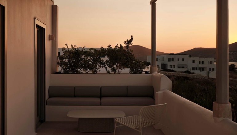 Akria Seaside Suites - Νάουσα, Πάρος
