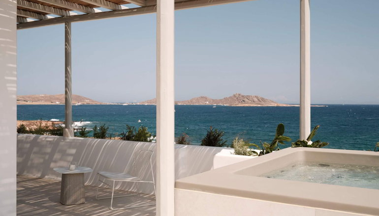 Akria Seaside Suites - Νάουσα, Πάρος