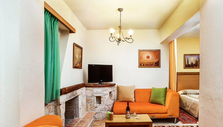 Akritas Ef Zin Villas & Suites