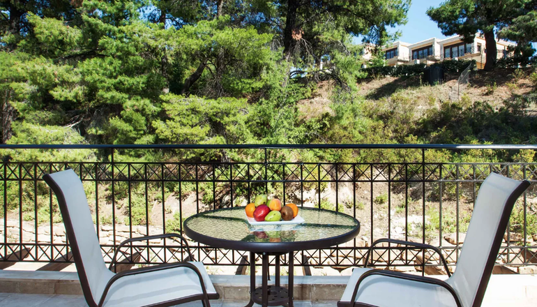 Akritas Ef Zin Villas & Suites