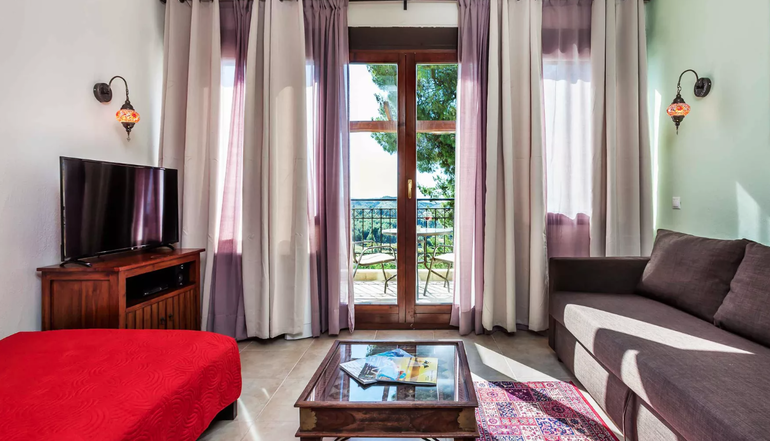 Akritas Ef Zin Villas & Suites
