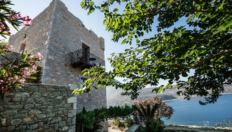 Akrolithi Guesthouse - Οίτυλο, Μάνη