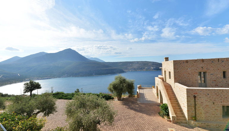 Akrolithi Guesthouse - Οίτυλο, Μάνη