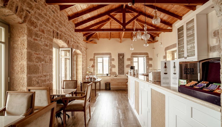 Akrolithi Guesthouse - Οίτυλο, Μάνη