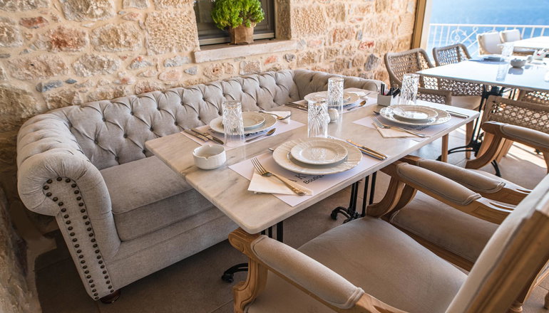 Akrolithi Guesthouse - Οίτυλο, Μάνη