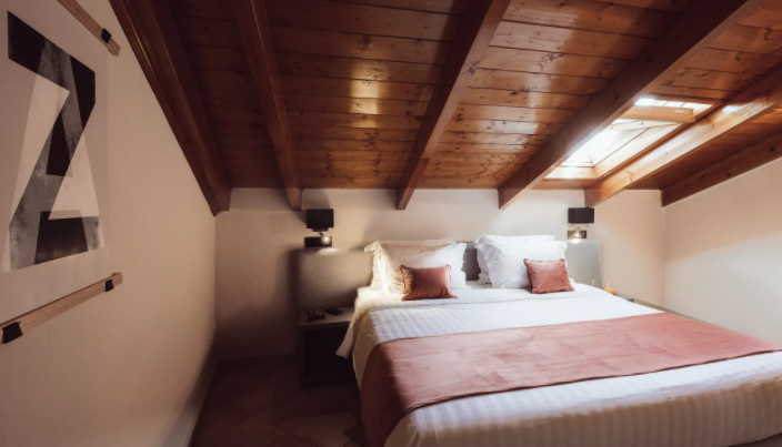 Akti Hotel
